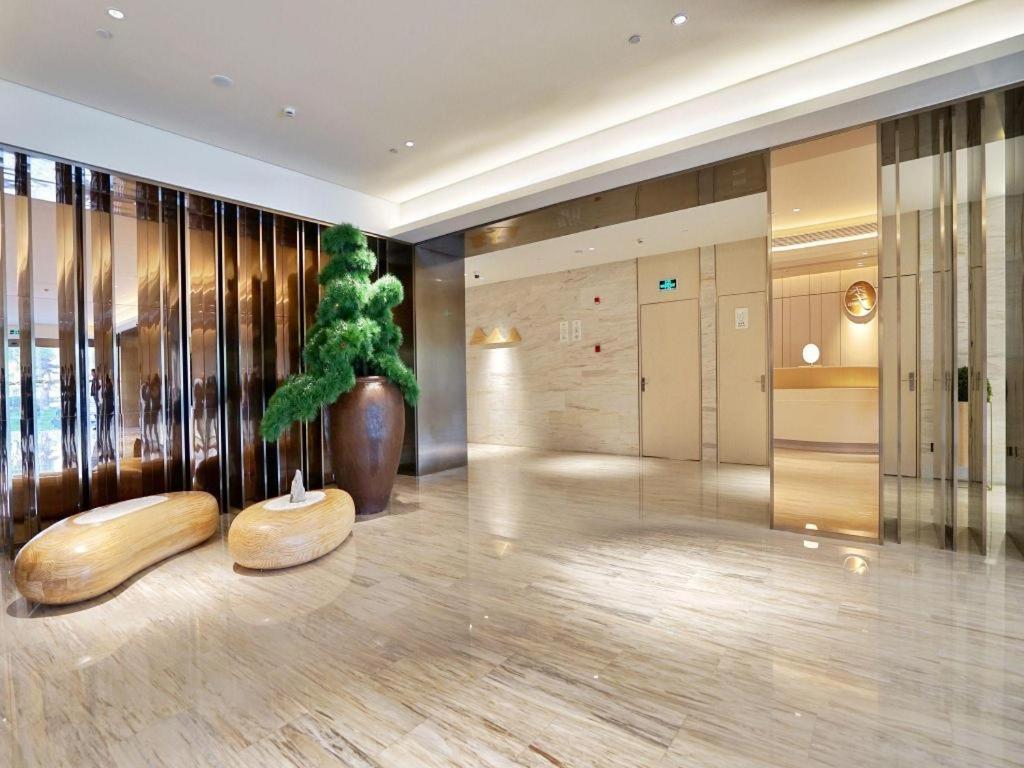 Ji Hotel Shanghai Hongqiao National Convention And Exhibition Center Xujing Eksteriør billede